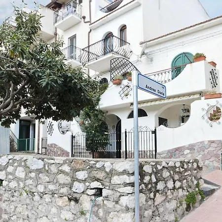 La Casa Bianca * Letojanni